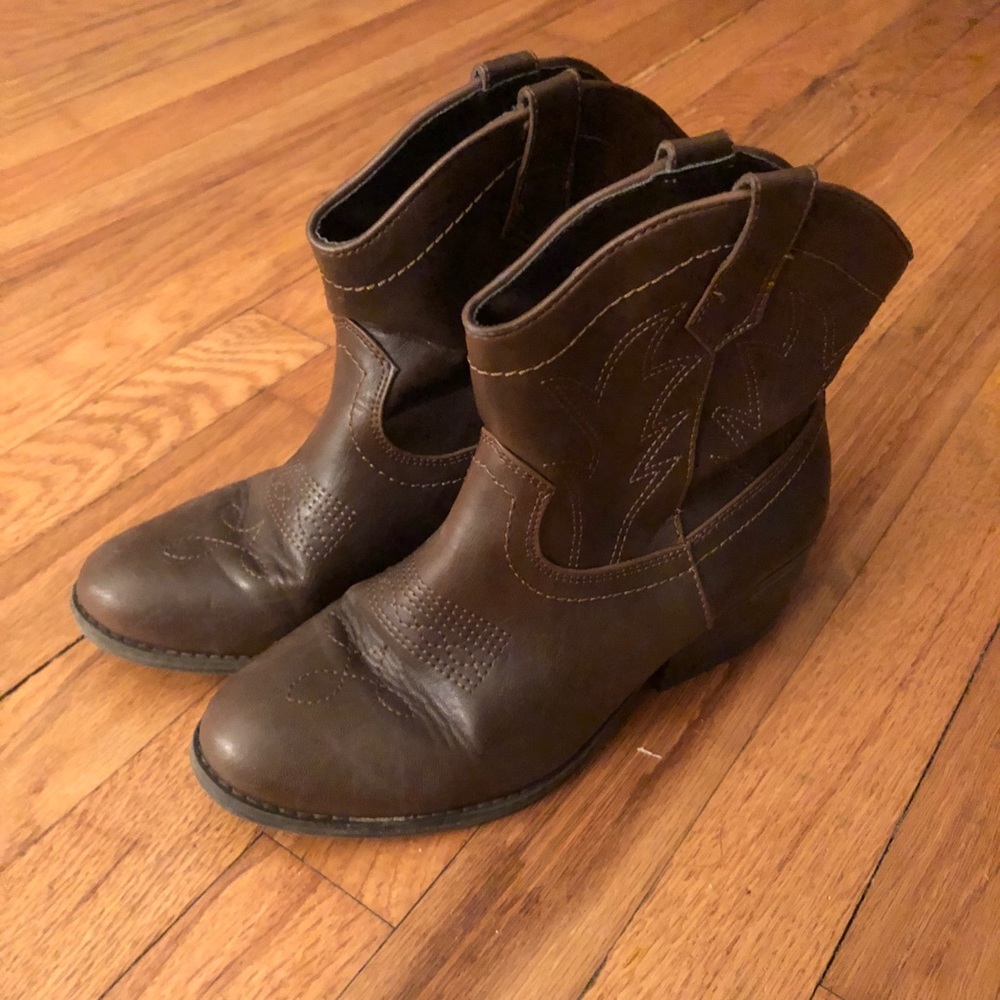 White Mountain Cowboy Boots